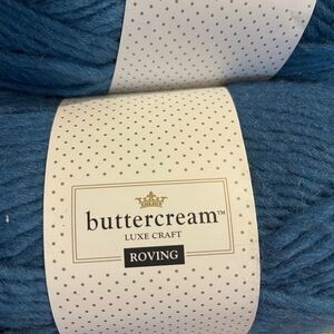 Buttercream Luxe Craft Roving Yarn - Deep Teal Blue